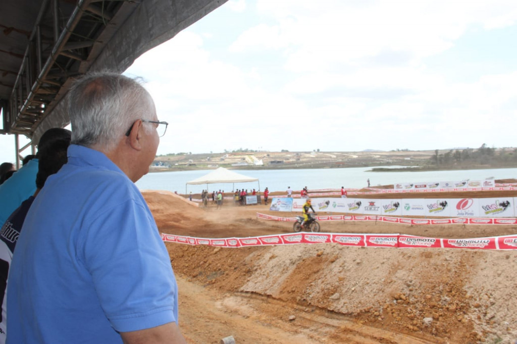 Rogério Teófilo prestigiando o Viva Motocross