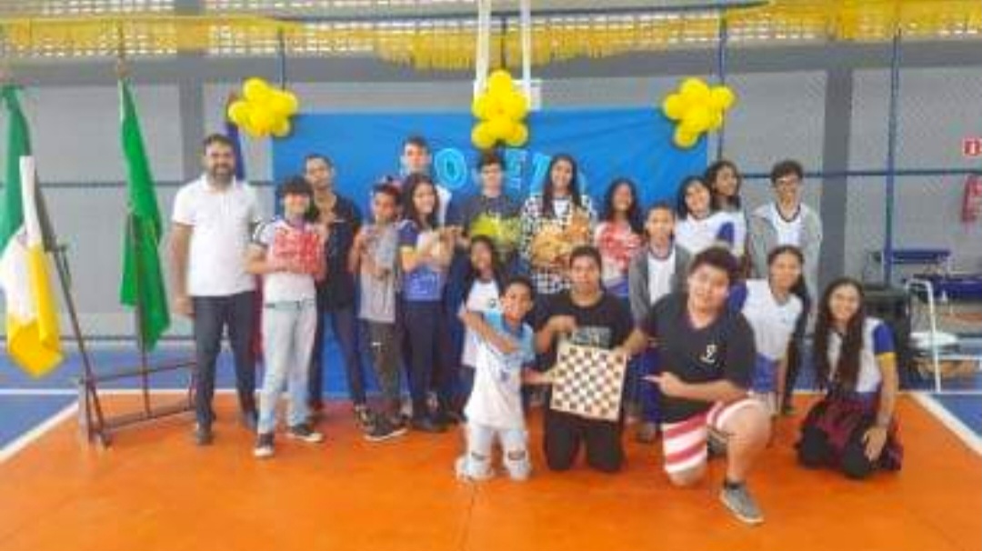 ARAPIRACA - Escola de Arapiraca adota prática de xadrez como ferramenta de  aprendizado e realiza primeiro torneio interno com sucesso