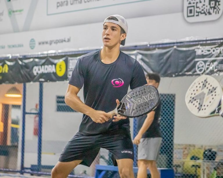 Arapiraquense se destaca no Beach Tennis e está entre os melhores do mundo