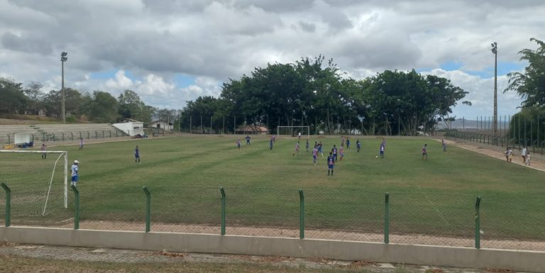 Prefeitura garante espaços esportivos para clubes de futebol de base de Arapiraca